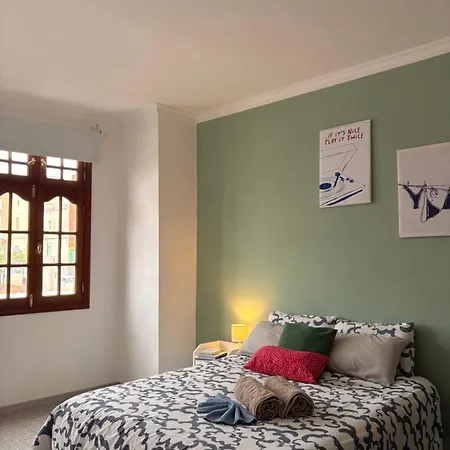 La Isleta Coliving Pensión 3*