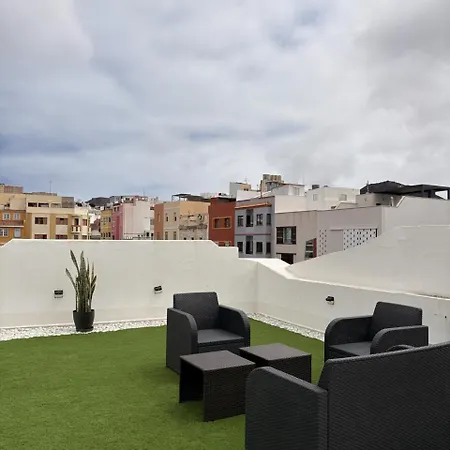 La Isleta Coliving بيت ضيافة 3*
